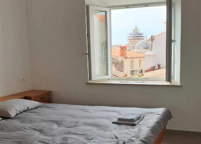 Apartamento Pk - - Two Bedroom With View - 2 *