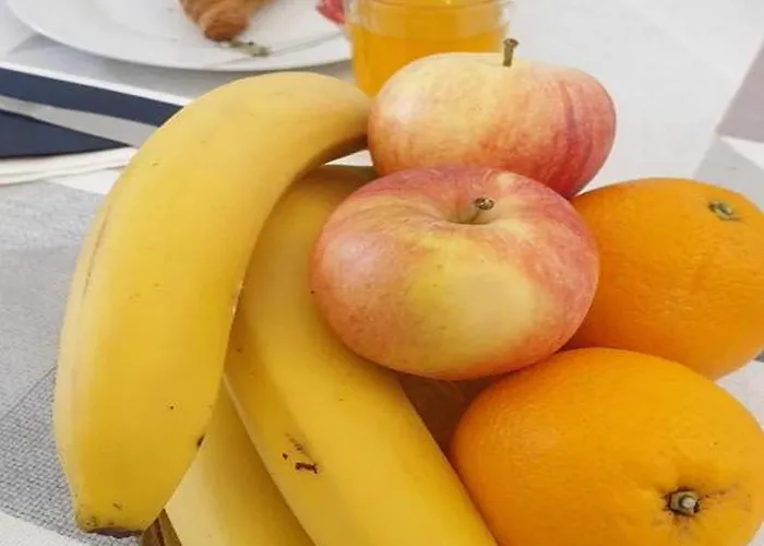 Pk - - Two Bedroom With View - 2