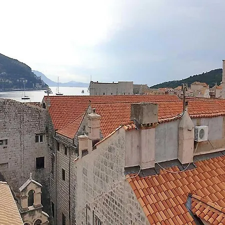 Pk - - Two Bedroom With View - 2 *